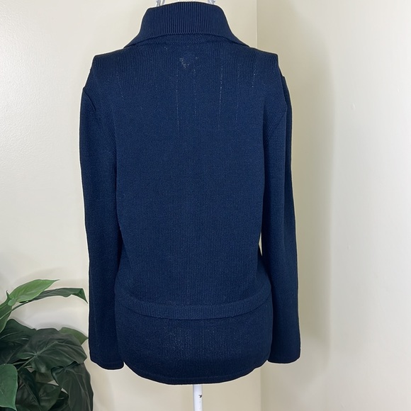 ST JOHN Vintage SJK Navy Blue Knit Zipper Jacket Gold Cloisonne Charm Size 4 - Picture 7 of 11
